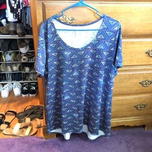 Lularoe Classic Tee